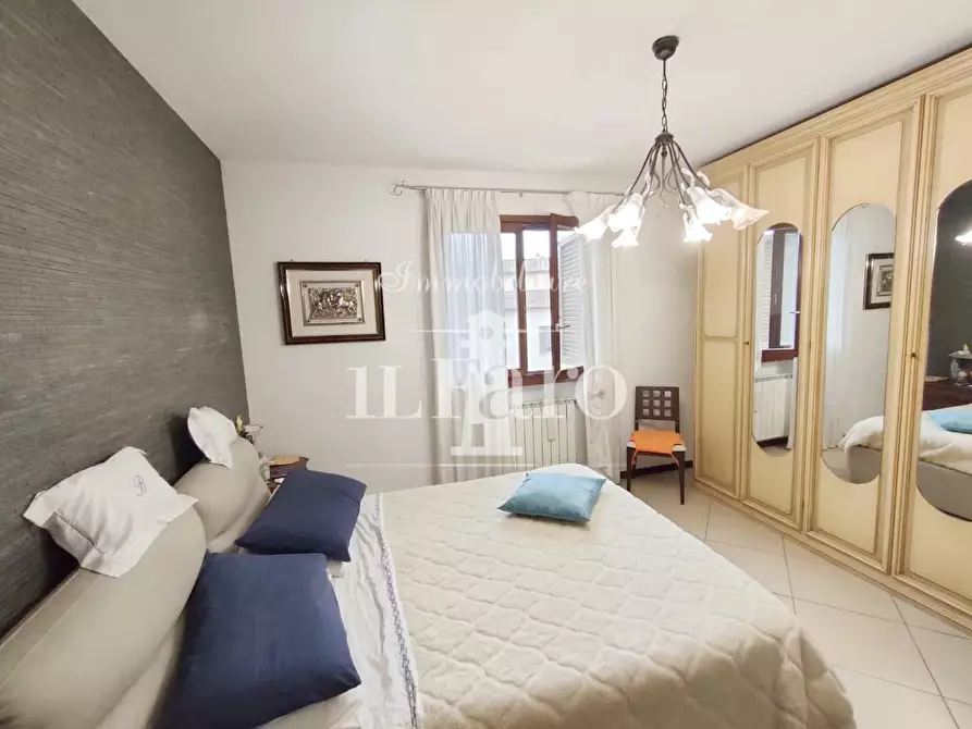 Immagine 7 di Appartamento in vendita  a Carmignano