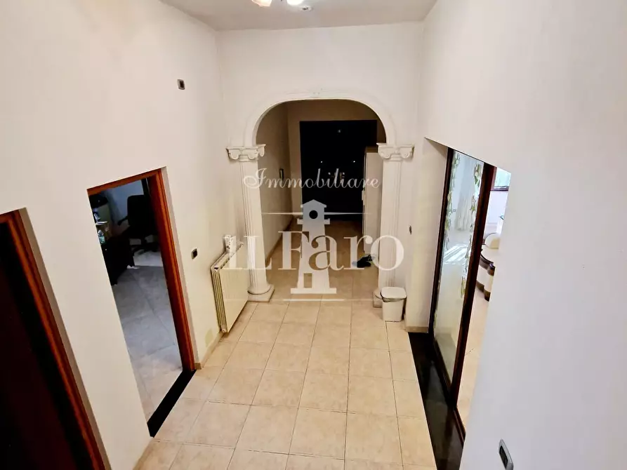 Immagine 21 di Casa indipendente in vendita  a Firenze