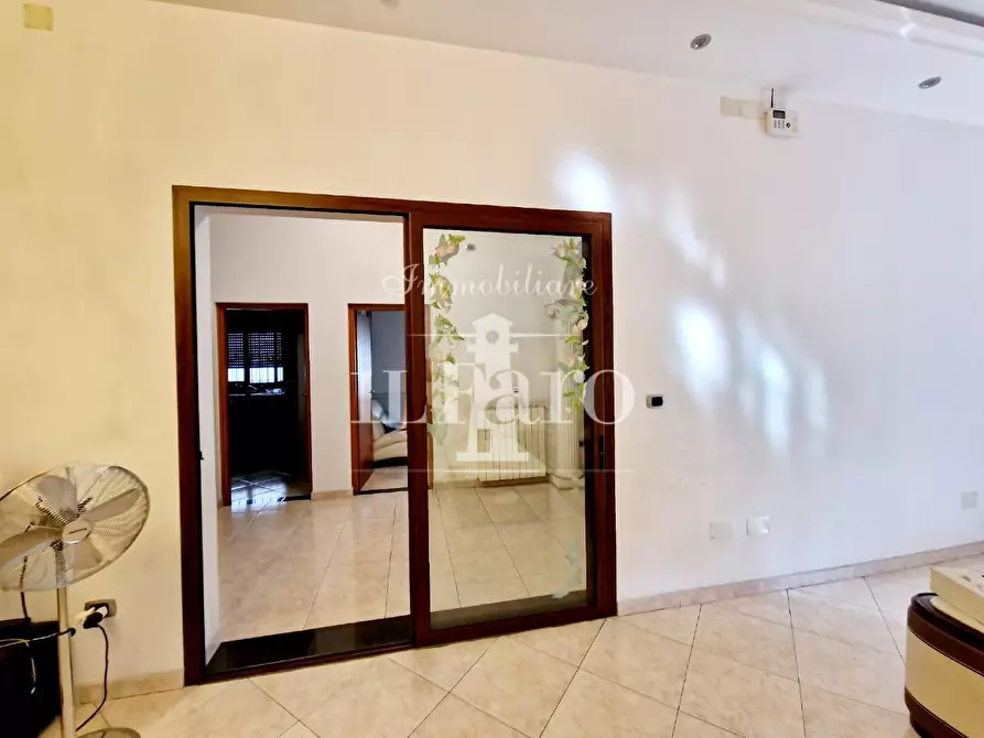 Immagine 22 di Casa indipendente in vendita  a Firenze