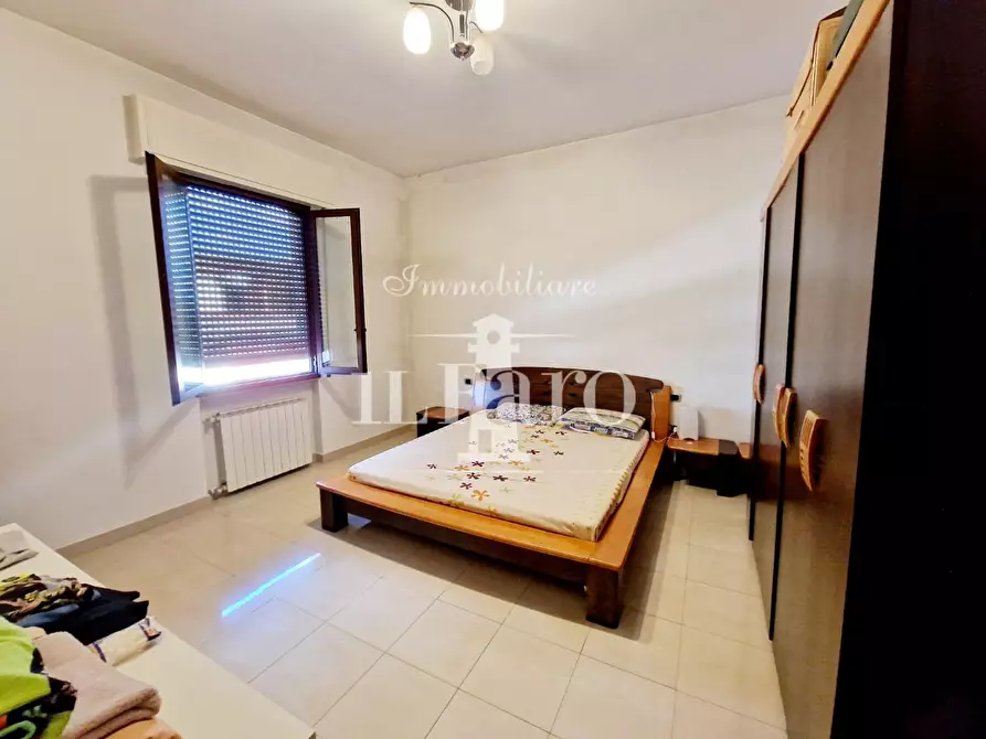 Immagine 24 di Casa indipendente in vendita  a Firenze