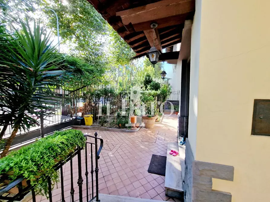 Immagine 5 di Casa indipendente in vendita  a Firenze