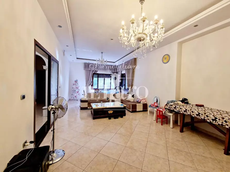 Immagine 10 di Casa indipendente in vendita  a Firenze