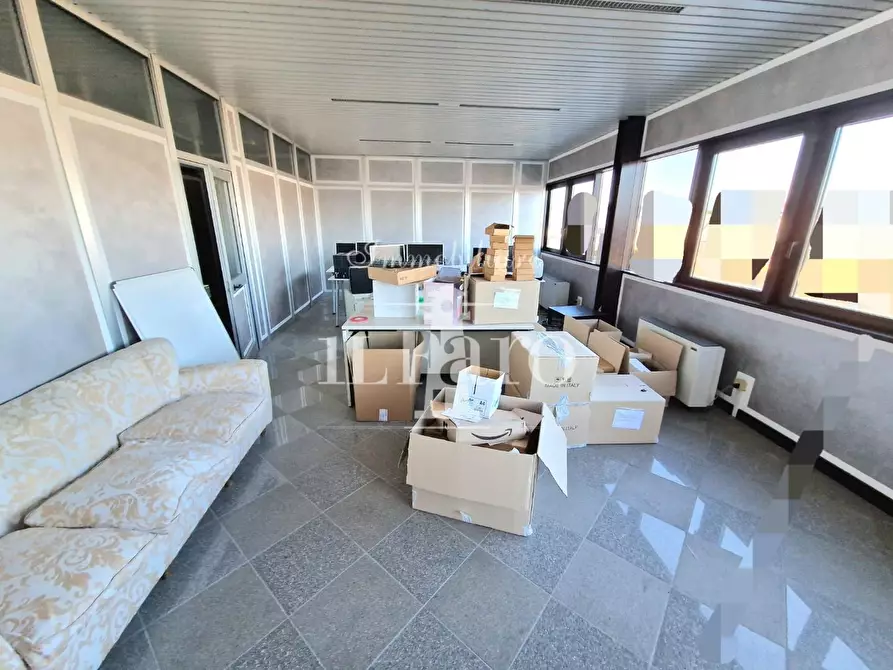 Immagine 4 di Capannone industriale in vendita  a Signa