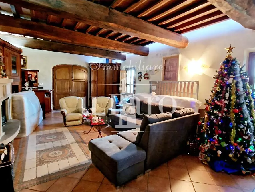 Immagine 31 di Porzione di casa in vendita  a Campi Bisenzio