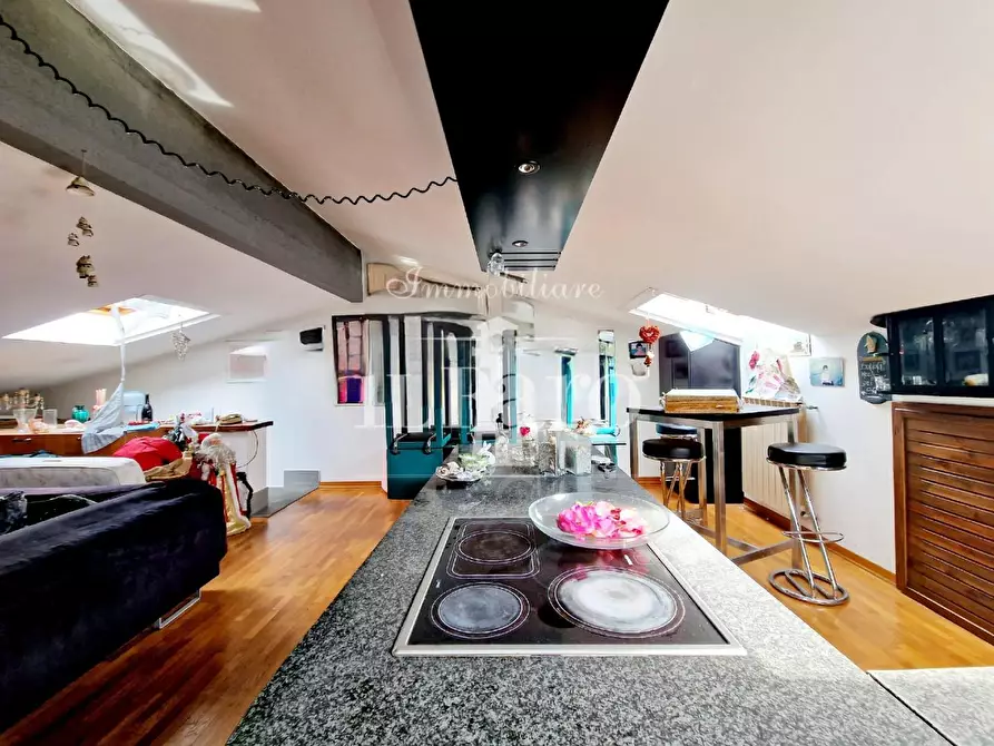 Immagine 54 di Villetta a schiera in vendita  a Campi Bisenzio