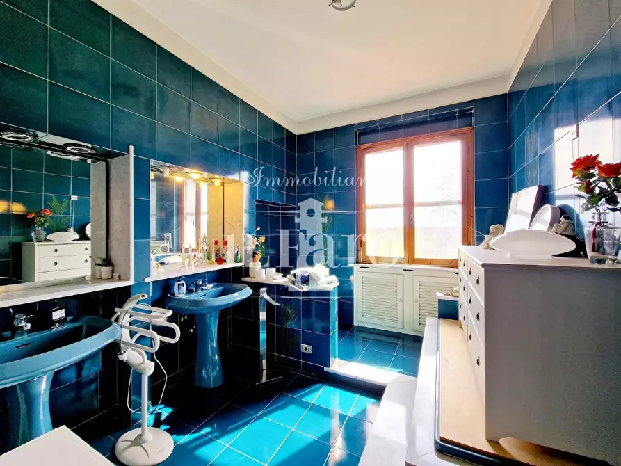 Immagine 31 di Villetta a schiera in vendita  a Campi Bisenzio