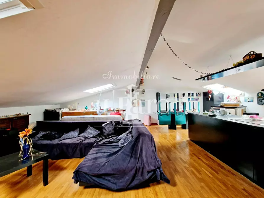 Immagine 57 di Villetta a schiera in vendita  a Campi Bisenzio