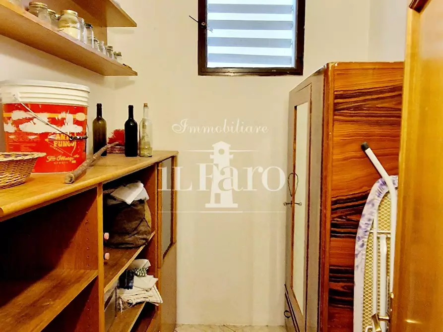 Immagine 28 di Appartamento in vendita  a Firenze