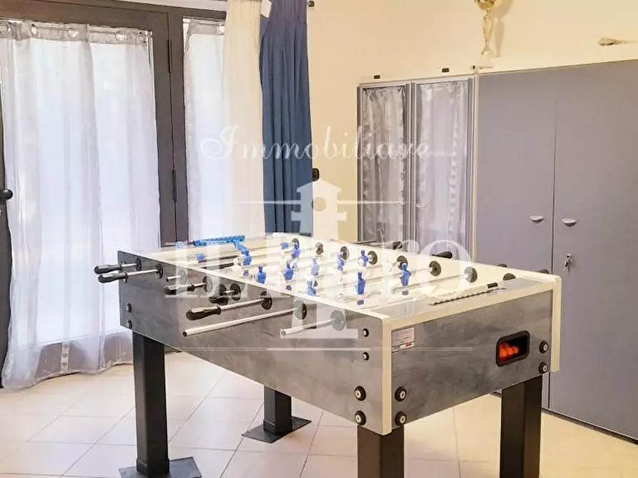 Immagine 18 di Villa in vendita  a Campi Bisenzio