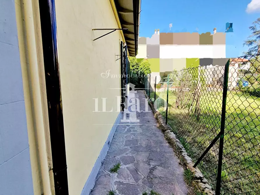 Immagine 9 di Casa indipendente in vendita  a Poggio A Caiano