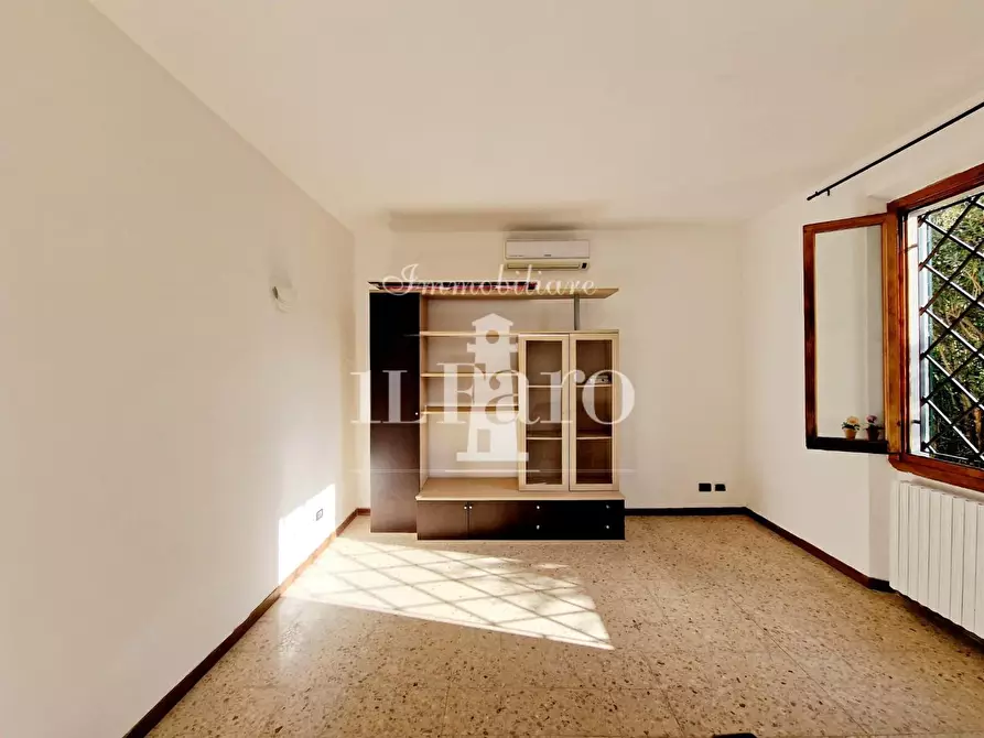 Immagine 16 di Casa indipendente in vendita  a Poggio A Caiano