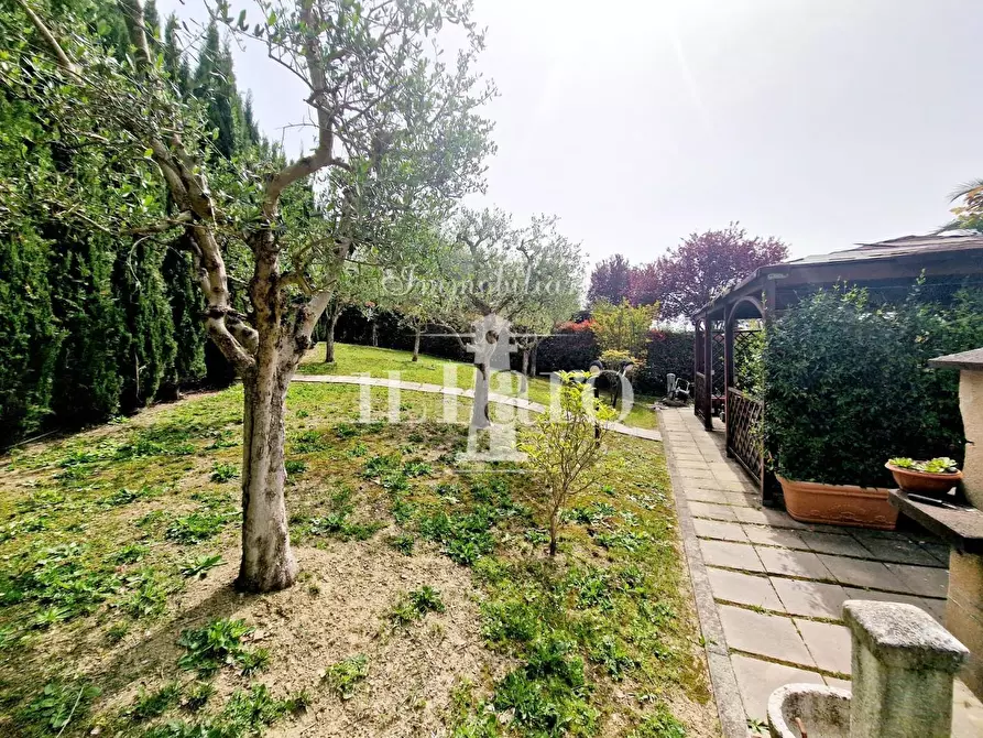 Immagine 10 di Villetta a schiera in vendita  a Poggio A Caiano