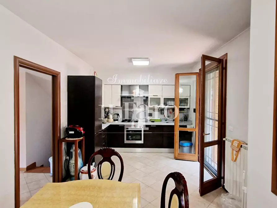 Immagine 23 di Villetta a schiera in vendita  a Poggio A Caiano