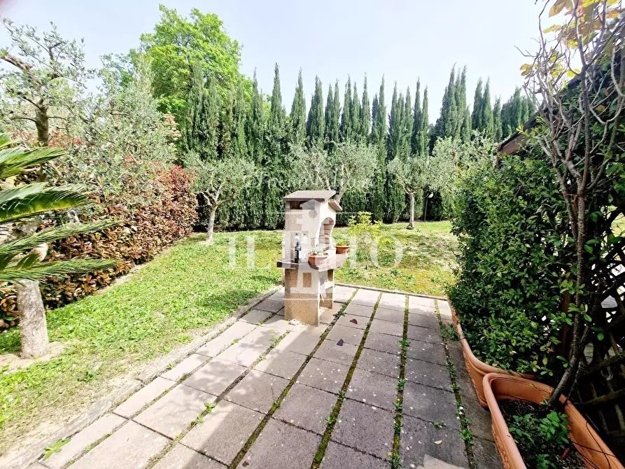 Immagine 9 di Villetta a schiera in vendita  a Poggio A Caiano