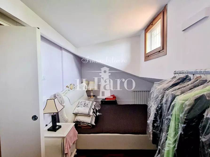 Immagine 42 di Villetta a schiera in vendita  a Poggio A Caiano