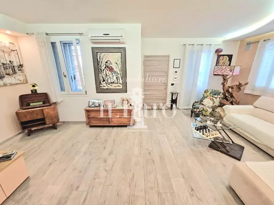 Immagine 22 di Terratetto in vendita  a Signa