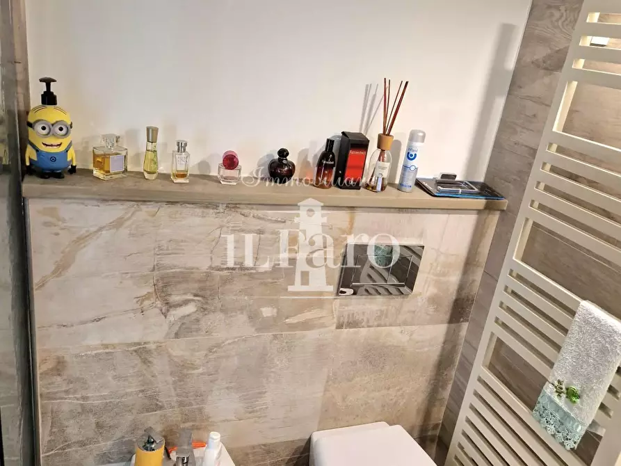 Immagine 40 di Terratetto in vendita  a Signa