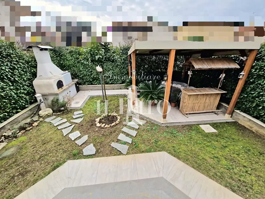 Immagine 47 di Terratetto in vendita  a Signa