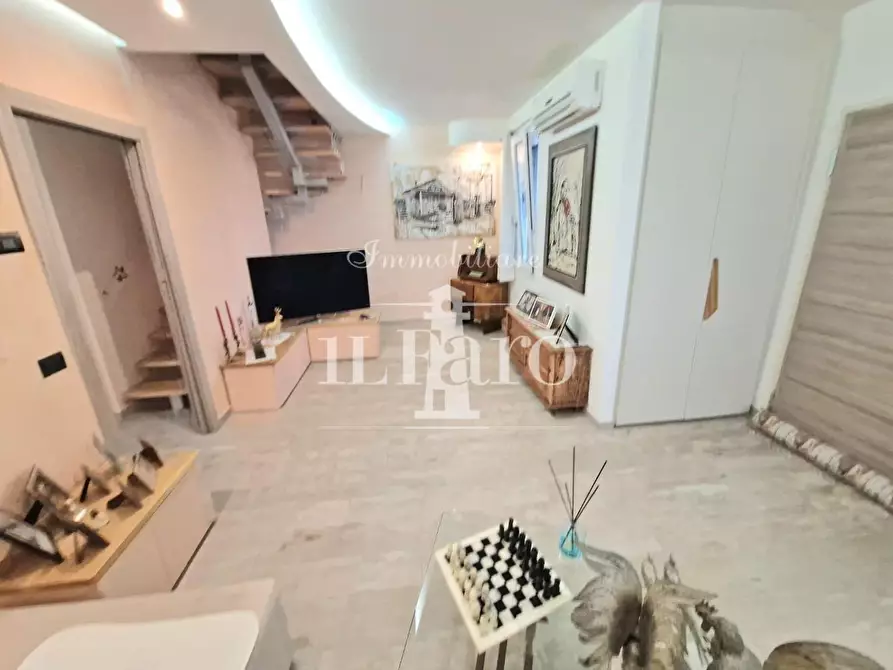 Immagine 21 di Terratetto in vendita  a Signa