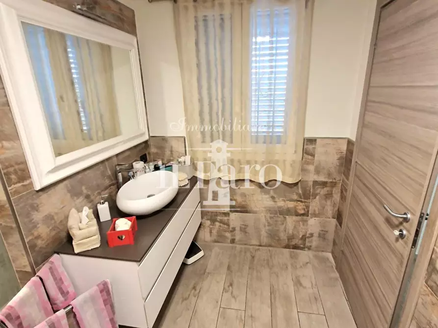 Immagine 11 di Terratetto in vendita  a Signa