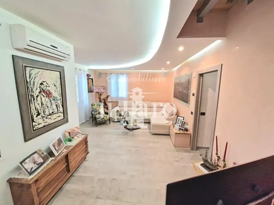 Immagine 20 di Terratetto in vendita  a Signa