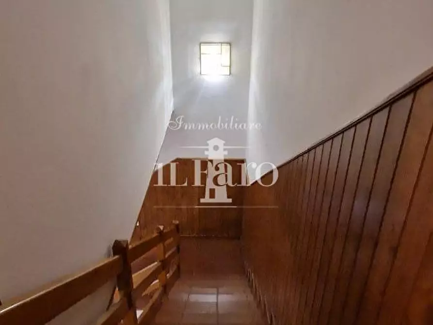 Immagine 24 di Villetta a schiera in vendita  a Campi Bisenzio