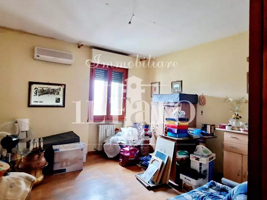 Immagine 19 di Villetta a schiera in vendita  a Campi Bisenzio