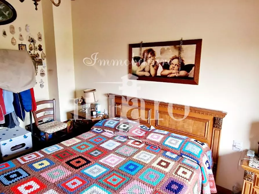 Immagine 16 di Villetta a schiera in vendita  a Campi Bisenzio