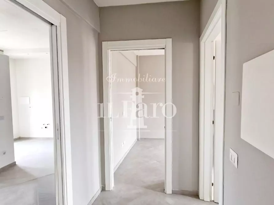 Immagine 21 di Appartamento in vendita  a Campi Bisenzio