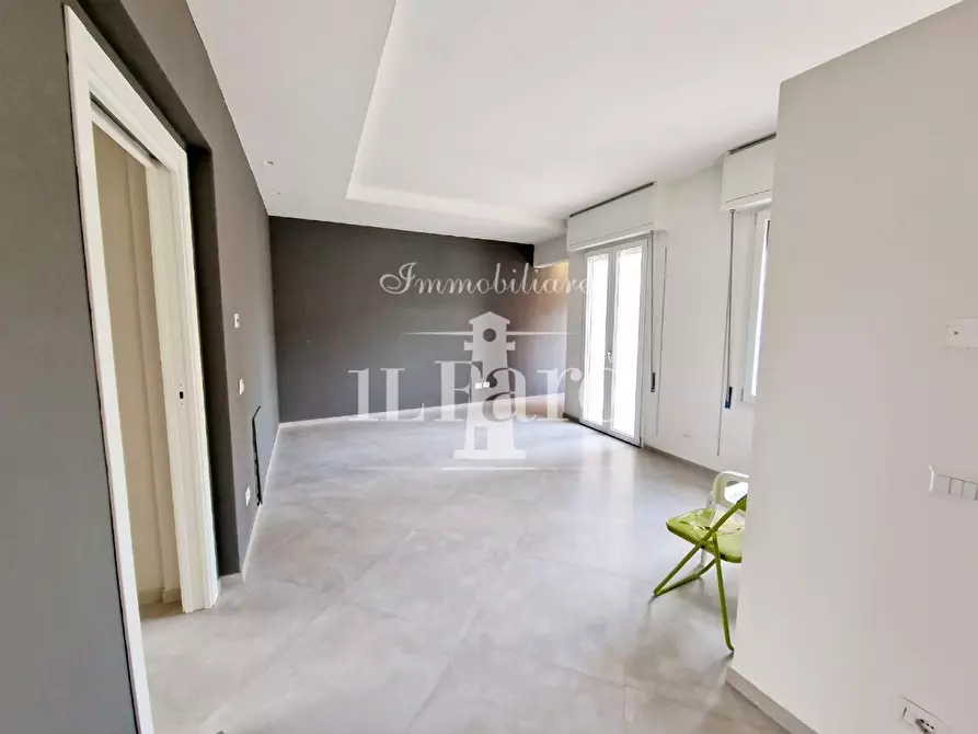 Immagine 6 di Appartamento in vendita  a Campi Bisenzio