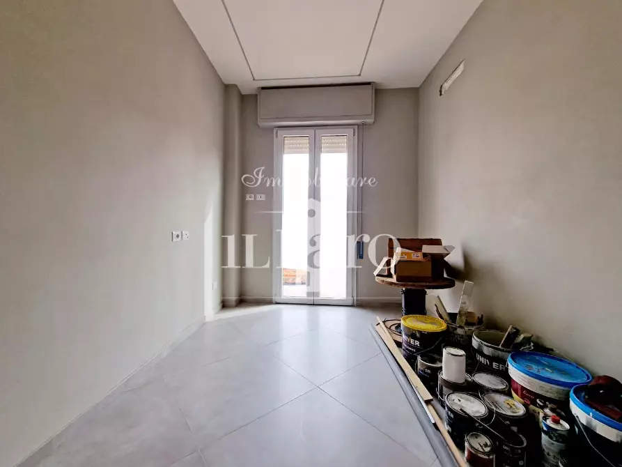 Immagine 23 di Appartamento in vendita  a Campi Bisenzio