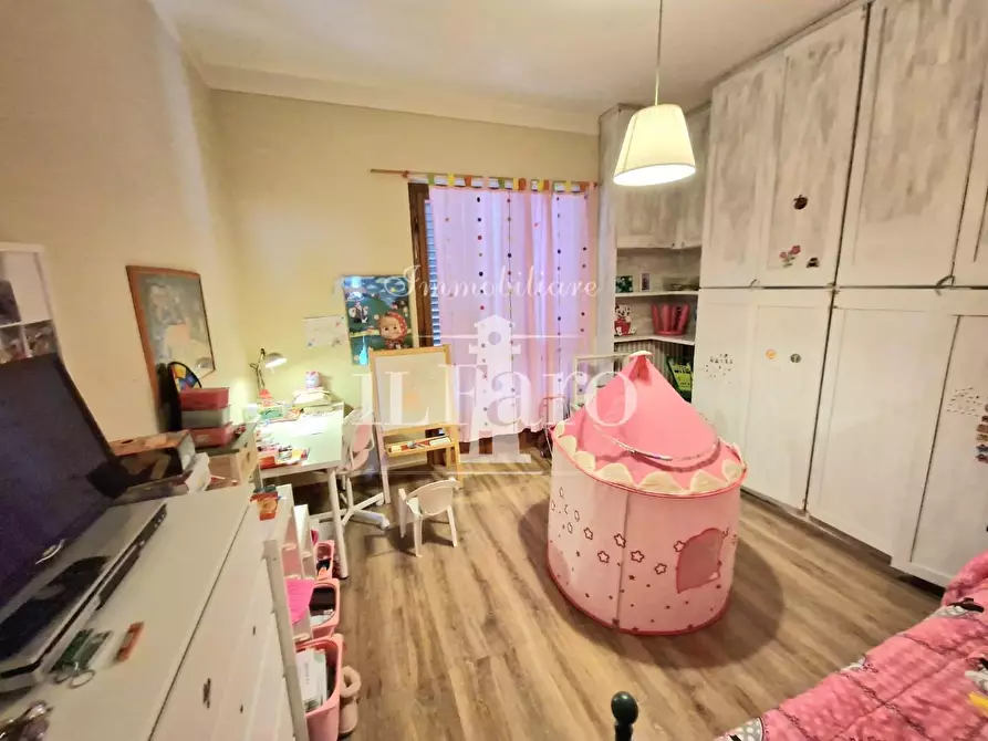 Immagine 22 di Villa in vendita  a Signa