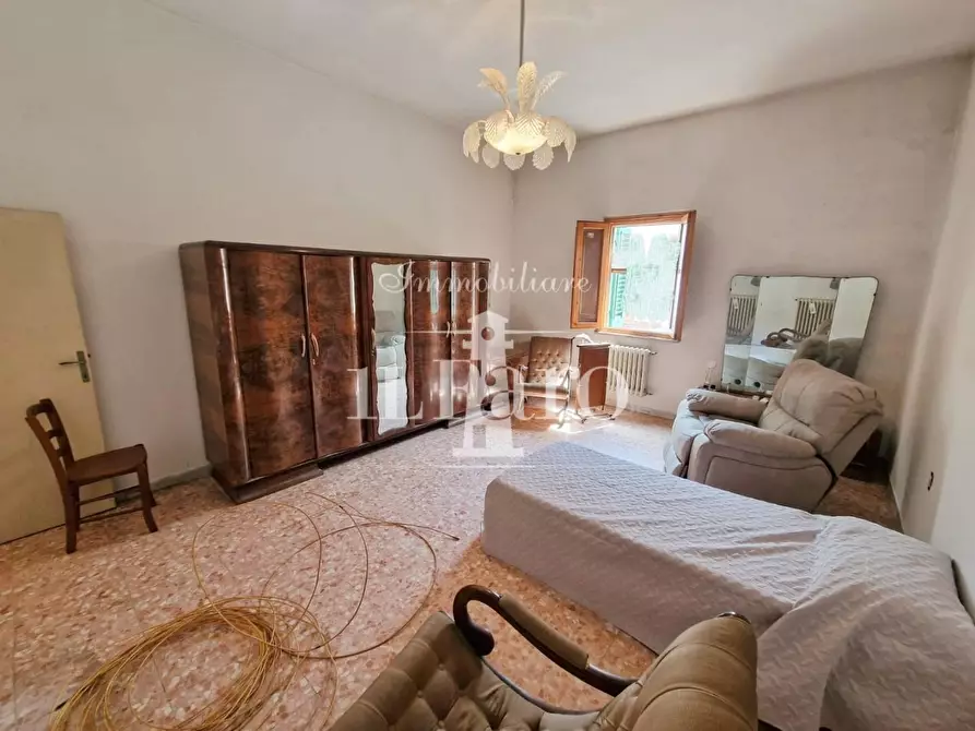 Immagine 14 di Appartamento in vendita  a Prato