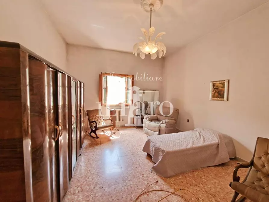 Immagine 12 di Appartamento in vendita  a Prato