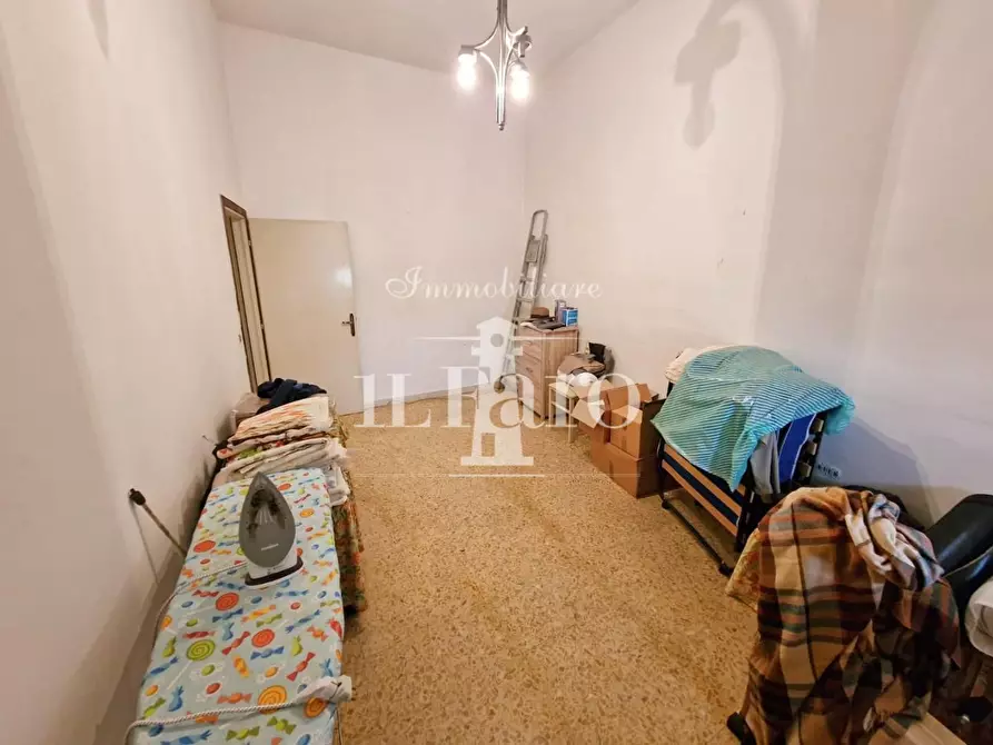 Immagine 18 di Appartamento in vendita  a Prato