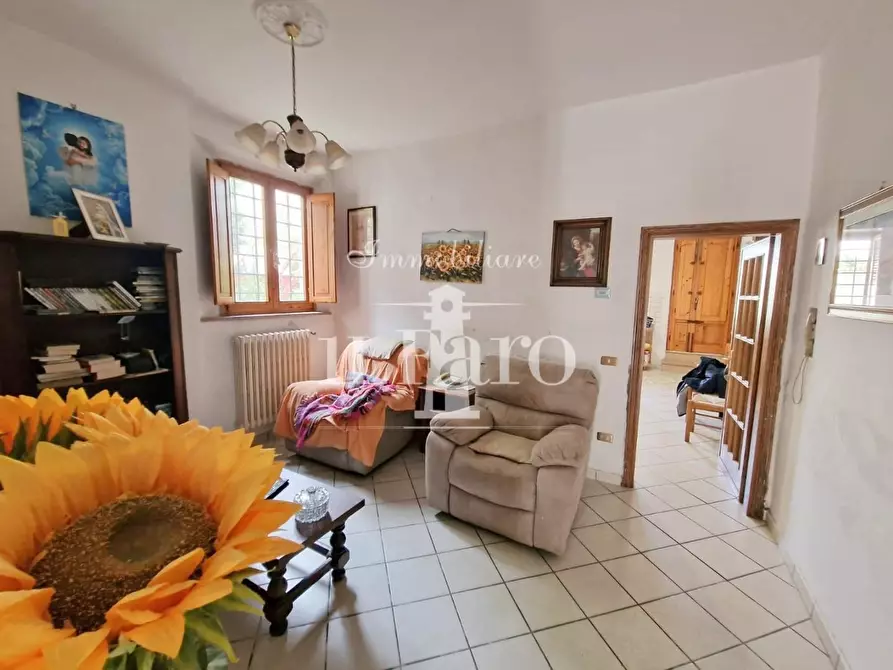 Immagine 10 di Appartamento in vendita  a Prato