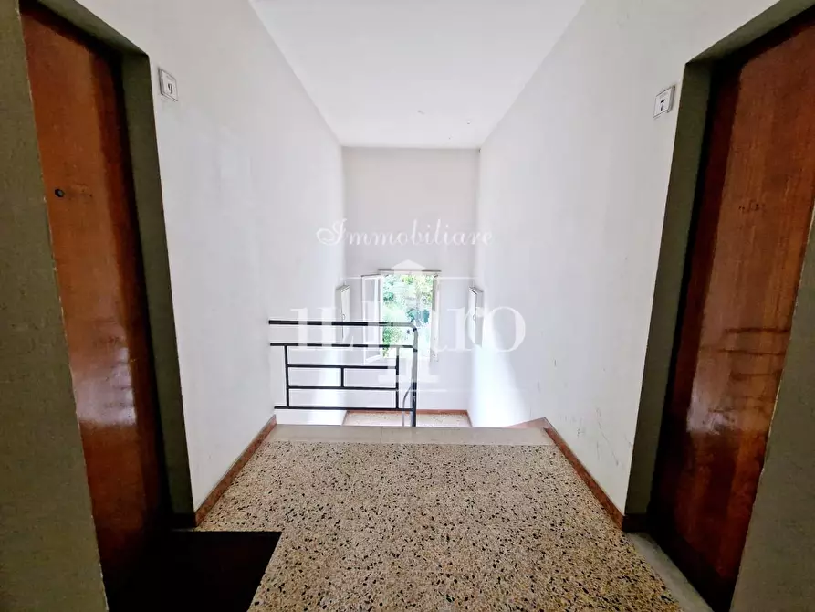 Immagine 17 di Appartamento in vendita  a Signa