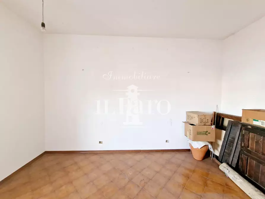 Immagine 11 di Appartamento in vendita  a Signa