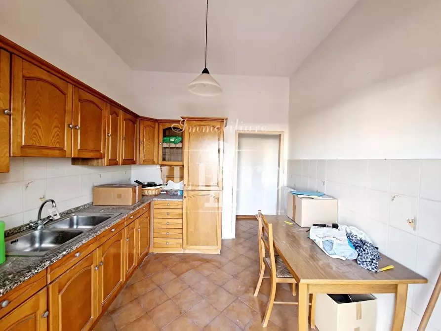 Immagine 3 di Appartamento in vendita  a Signa