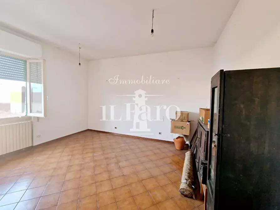 Immagine 16 di Appartamento in vendita  a Signa