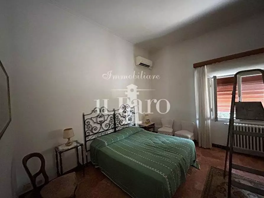 Immagine 15 di Casa indipendente in vendita  a Firenze