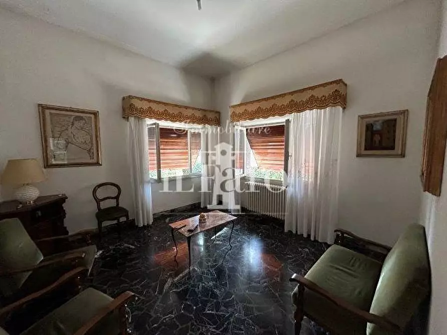 Immagine 7 di Casa indipendente in vendita  a Firenze