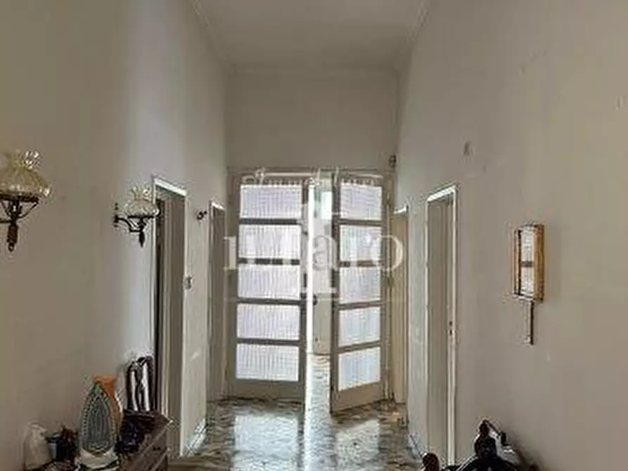 Immagine 10 di Casa indipendente in vendita  a Firenze