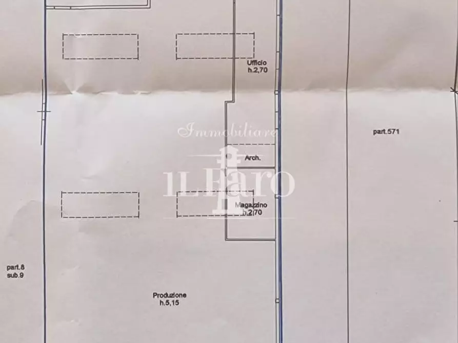 Immagine 2 di Attività artigianale in vendita  a Campi Bisenzio
