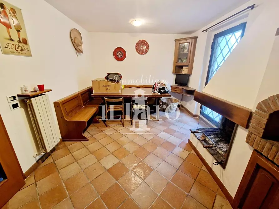 Immagine 35 di Terratetto in vendita  a Campi Bisenzio