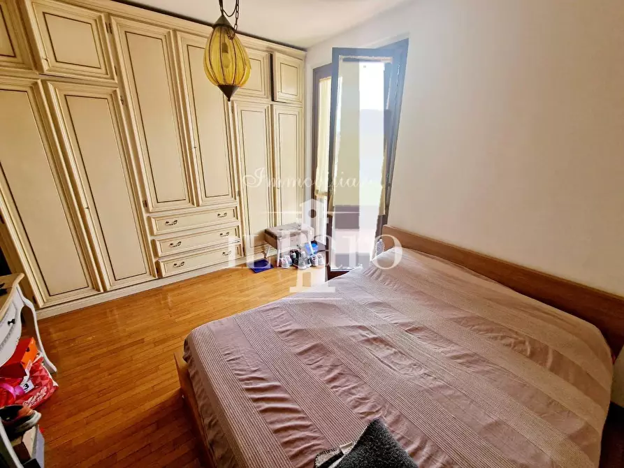 Immagine 19 di Terratetto in vendita  a Campi Bisenzio