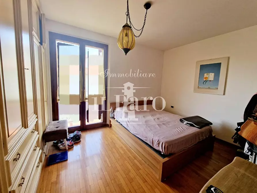 Immagine 15 di Terratetto in vendita  a Campi Bisenzio