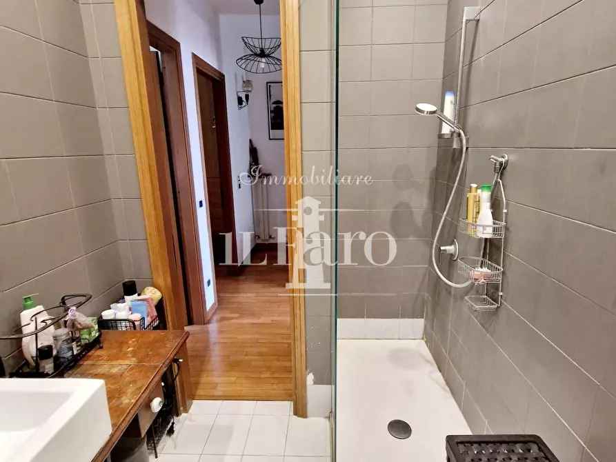 Immagine 38 di Terratetto in vendita  a Campi Bisenzio