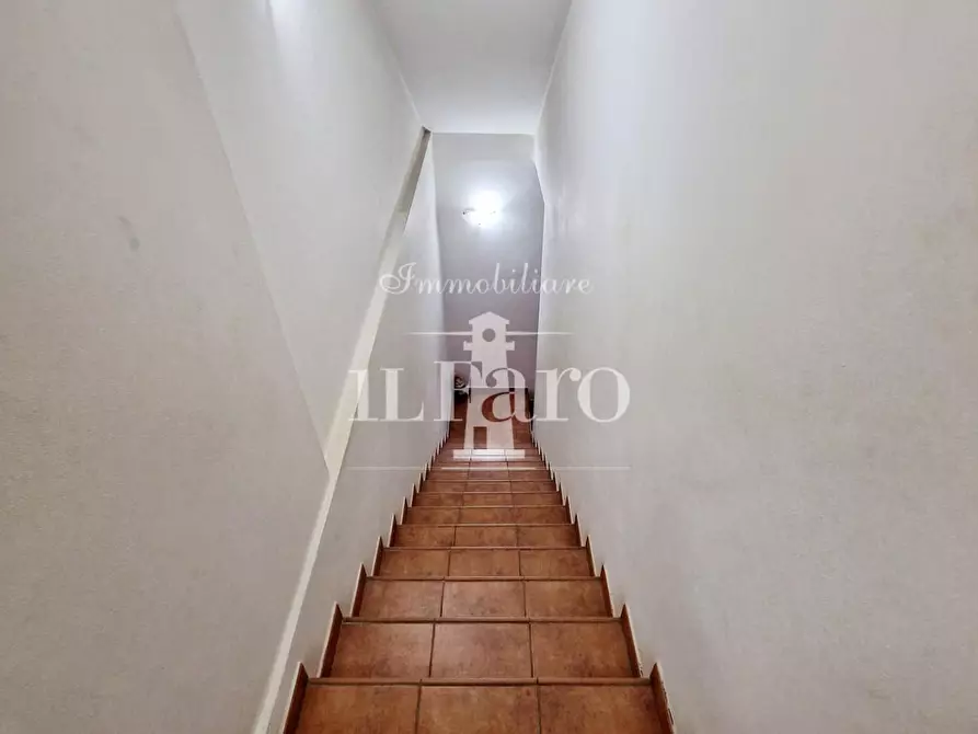 Immagine 38 di Porzione di casa in vendita  a Campi Bisenzio