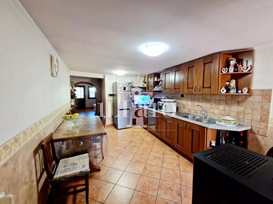 Immagine 6 di Terratetto in vendita  a Campi Bisenzio